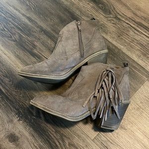Taupe suede-look booties